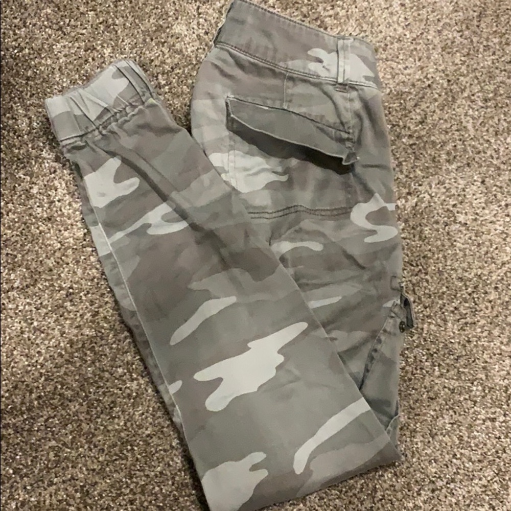 Camp joggers